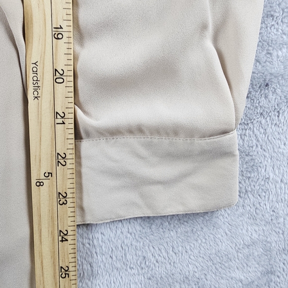 Ali Miles Button Down Blouse Beige XL Matte Sequins Shoulder Block Shoulders - Picture 9 of 10